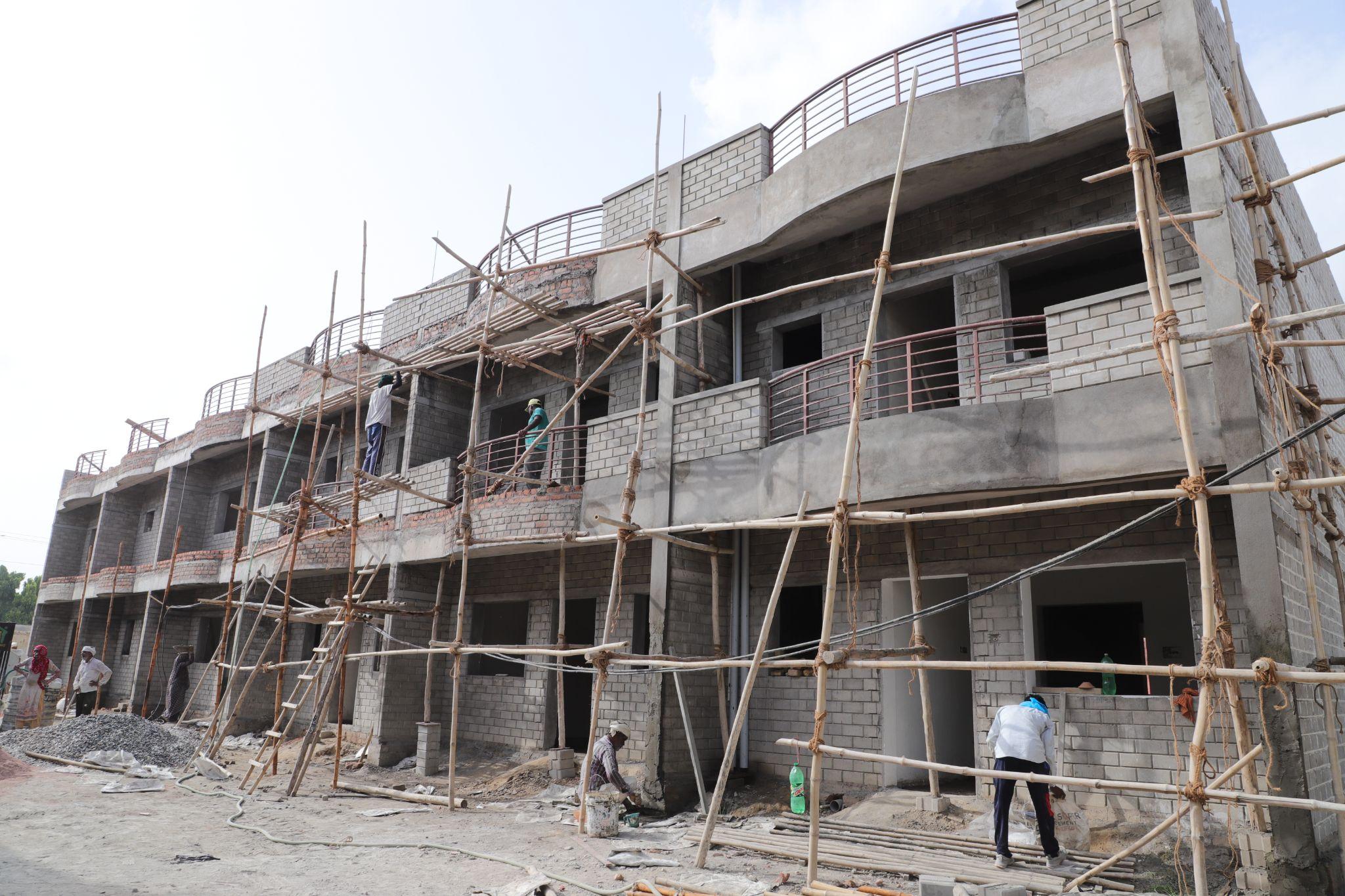 Building under finishing